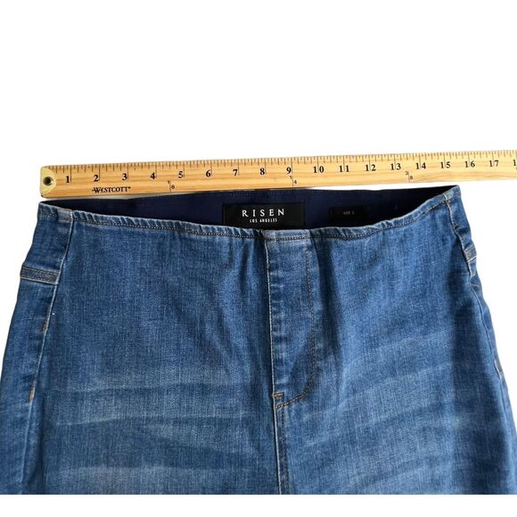 Risen Jeans Womens High Rise Distressed Frayed Hem Pull On Flare Jeans Large - Picture 6 of 10